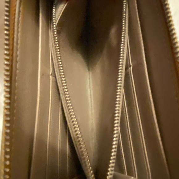 🌸SOLD. Authentic Celine long zipper wallet - Picture 10 of 11